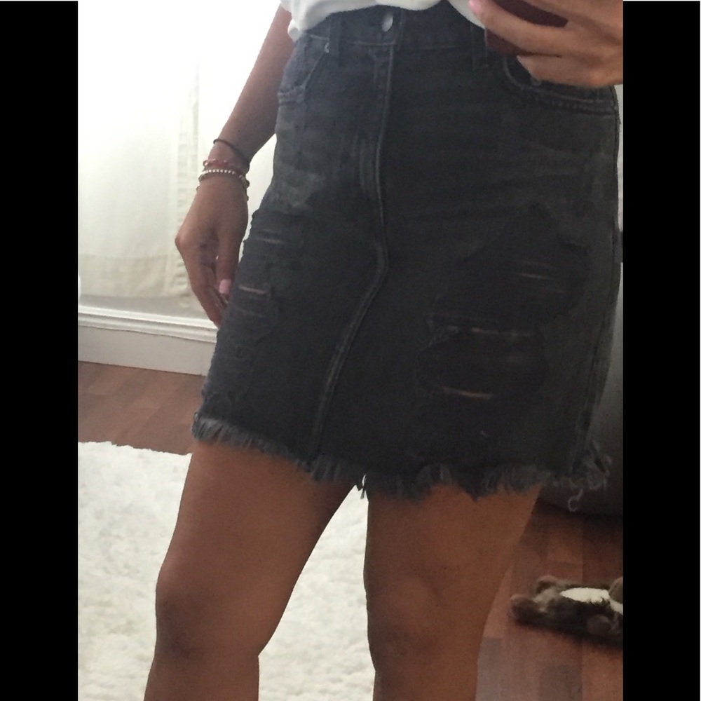 Carmar from LF vintage black denim skirt NWT😍😍 - Picture 6 of 6
